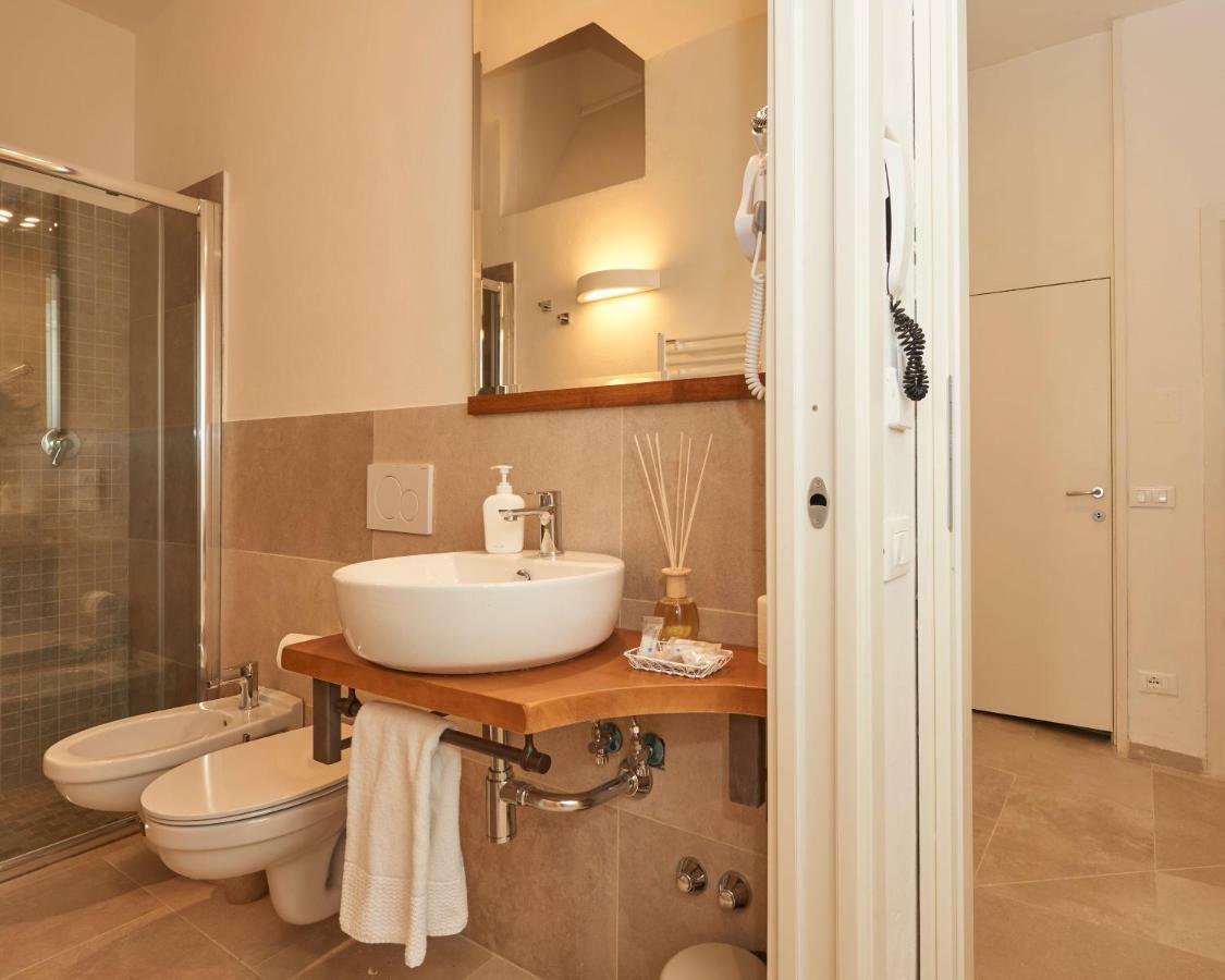 Suites Cavour 34 By 360Rentals Флоренция Экстерьер фото